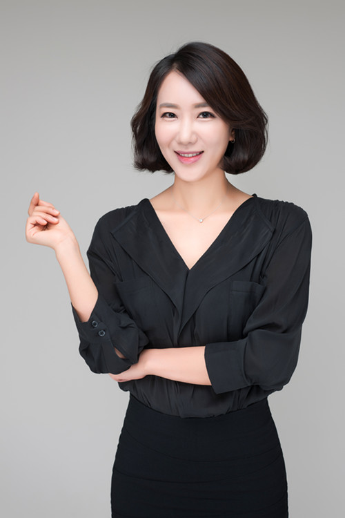 文山千佼填 国际高级纹绣师